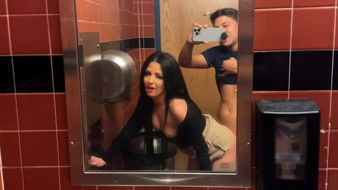 Vanessa Marie – Public Bathroom Fuck With Sisters BFF Video Leaked