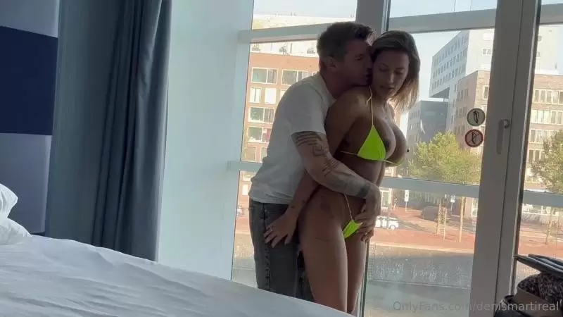 Kenia Music – Latina Beauty Rough Fucking In Vacation With Fan Video Leaked