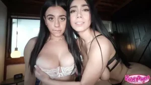 Violet Myers & Melztbe – Slutting Out Thicc Babe NEW Scissoring Sex Video Leaked
